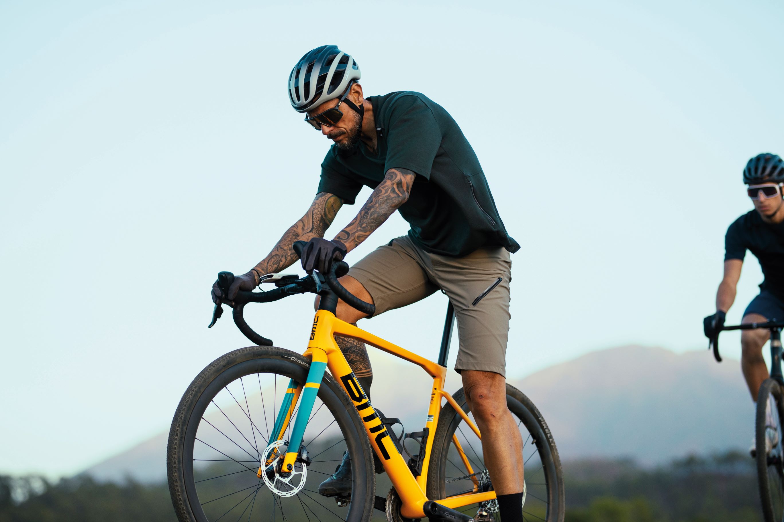 Gravel-Zubehr: Die wichtigste Bekleidung beim Gravelbiken | BIKE