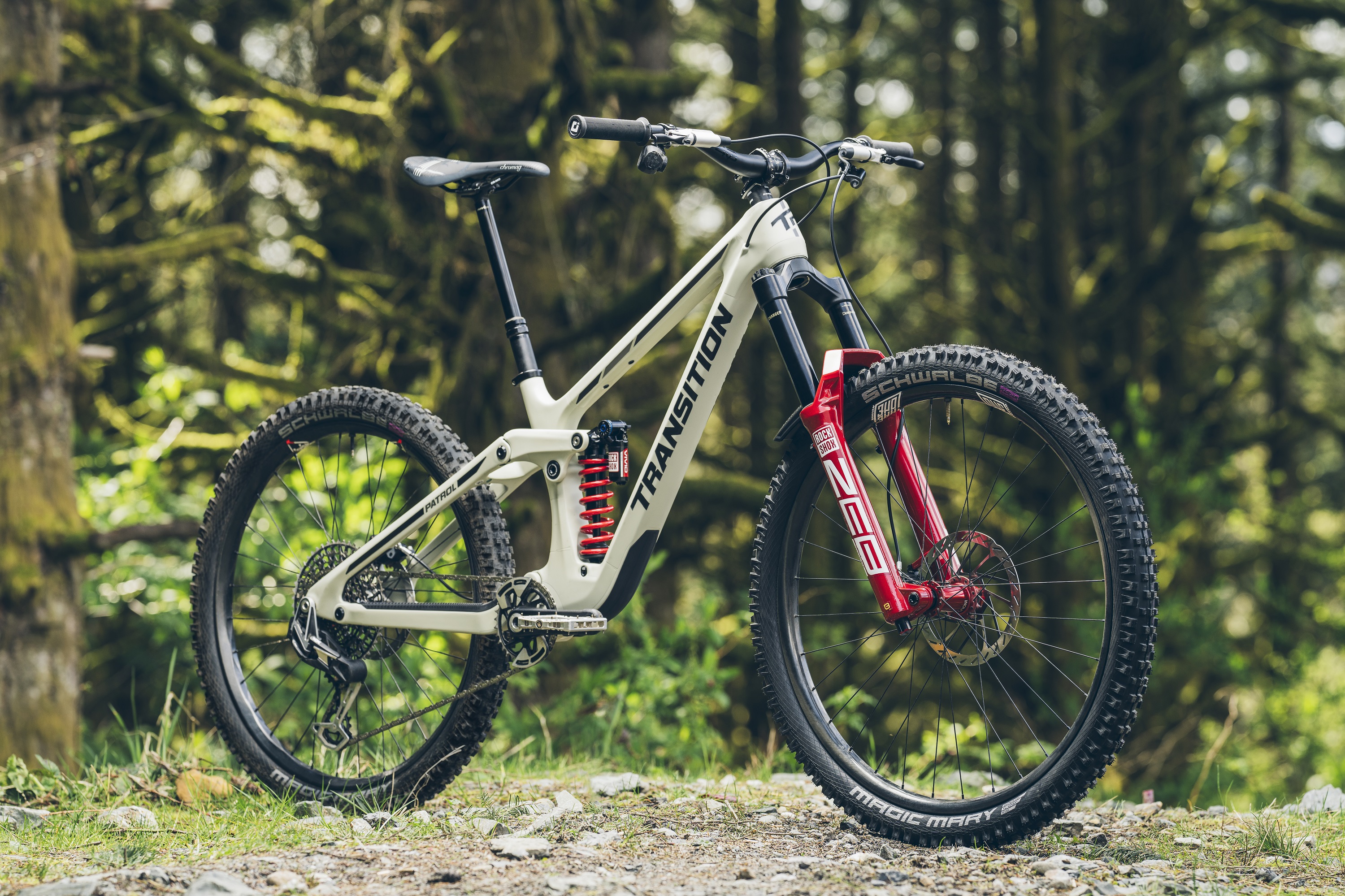 Rockshox Pike, Lyrik, ZEB, Super Deluxe & Vivid Coil: Neue Gabeln