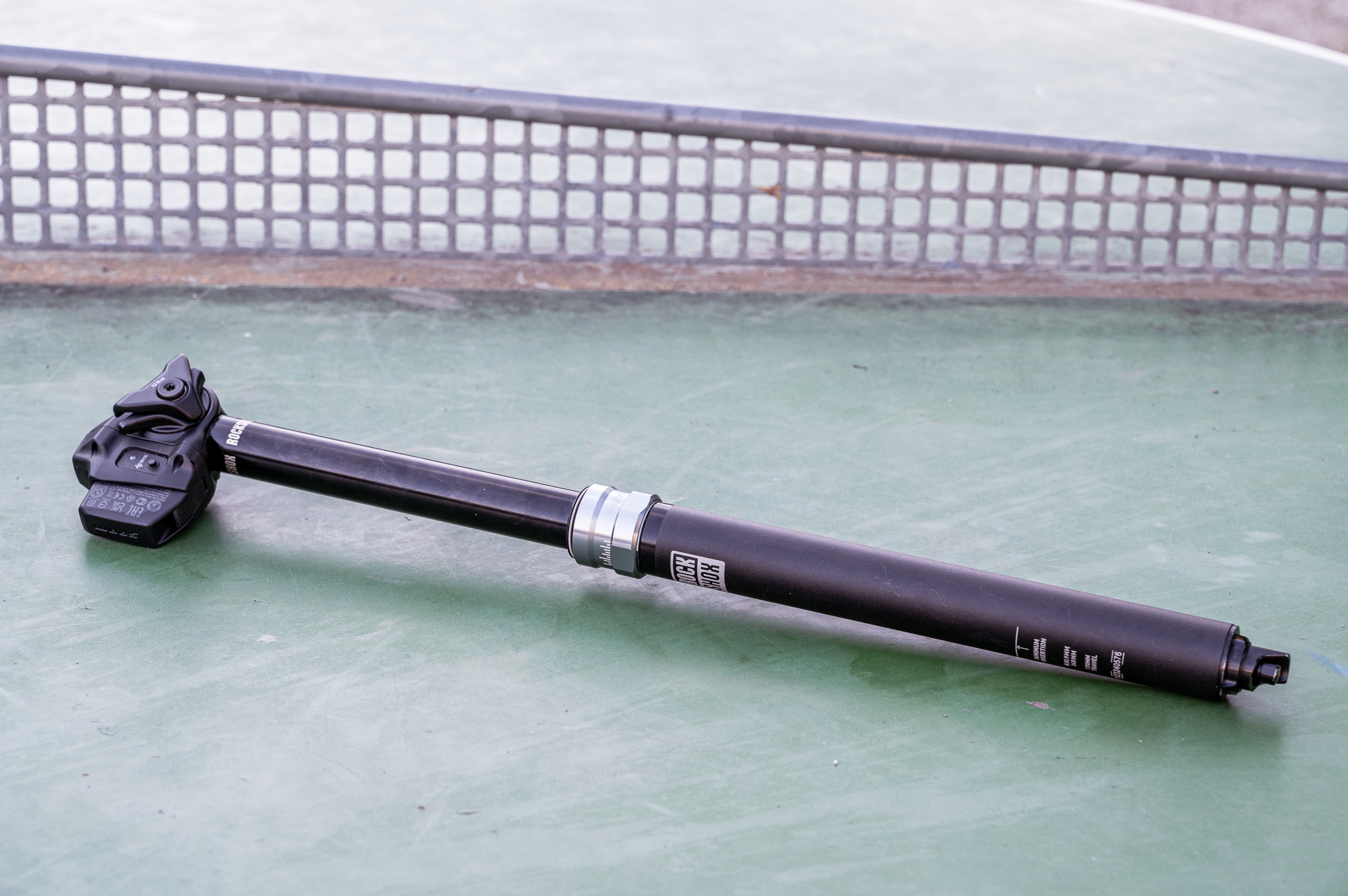 Variosattelsttzen im Test: Rockshox Reverb AXS - der Funk-Klassiker | BIKE