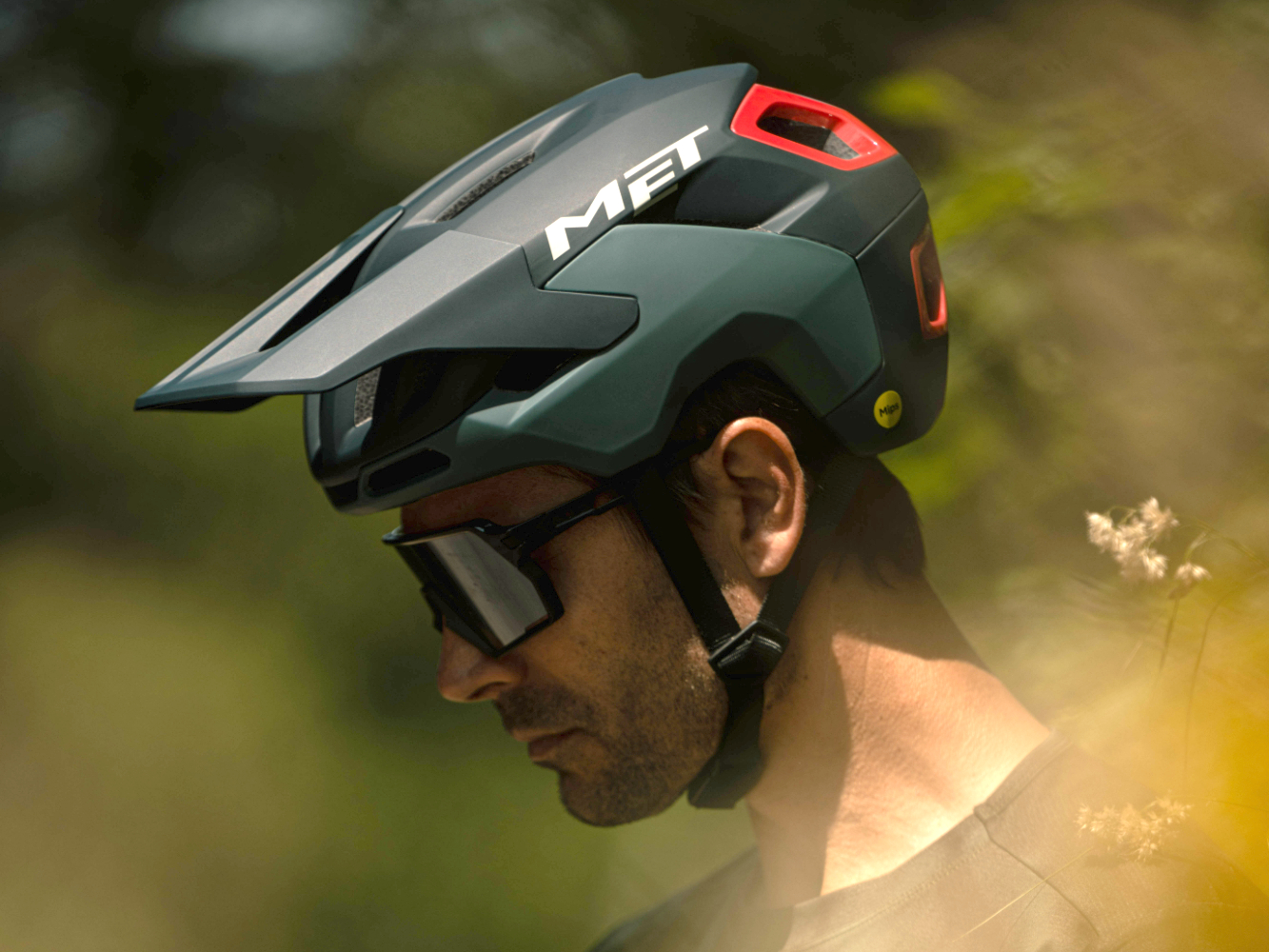 MET Revo: Neuer Mountainbike-Helm mit top Belftung und Sicherheits-Plus |  BIKE