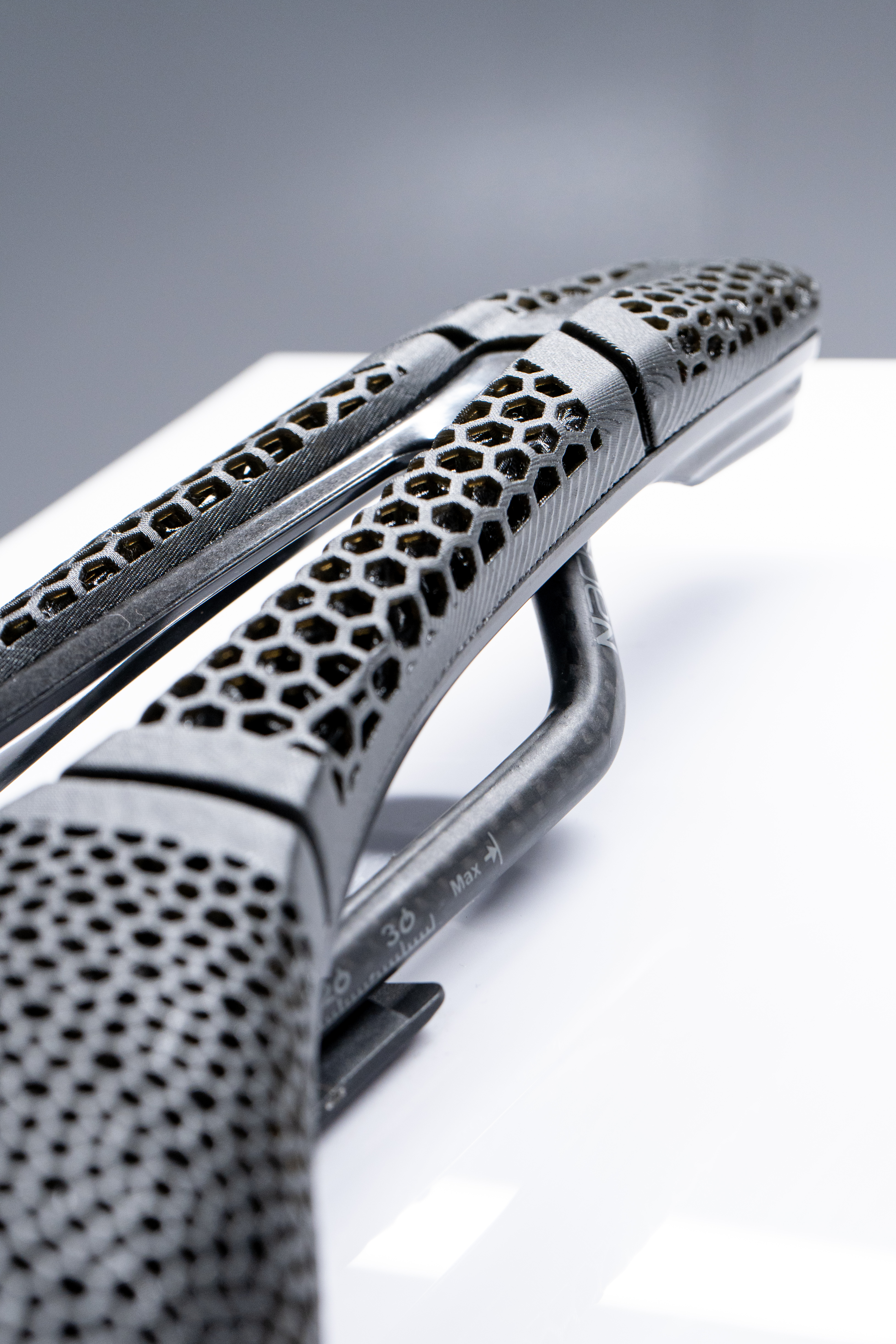 パーツ prologo SCRATCH M5 PAS 3DMSS NACK HARD Bike saddle: Prologo Scratch M5 PAS - new & from the 3D printer | BIKE