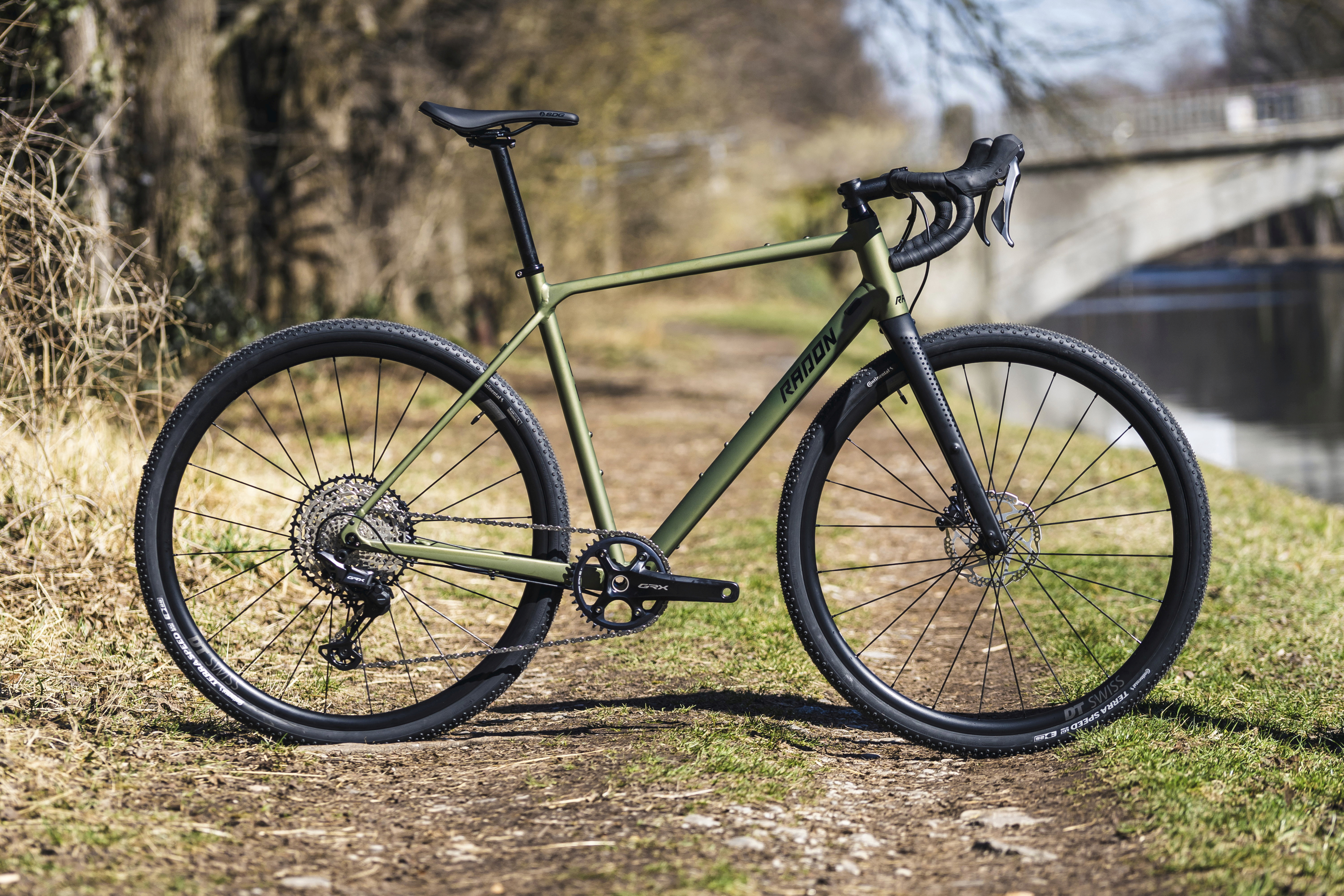 Radon Regard AL 10.0 on test: gravel bike under 2000 euros | BIKE