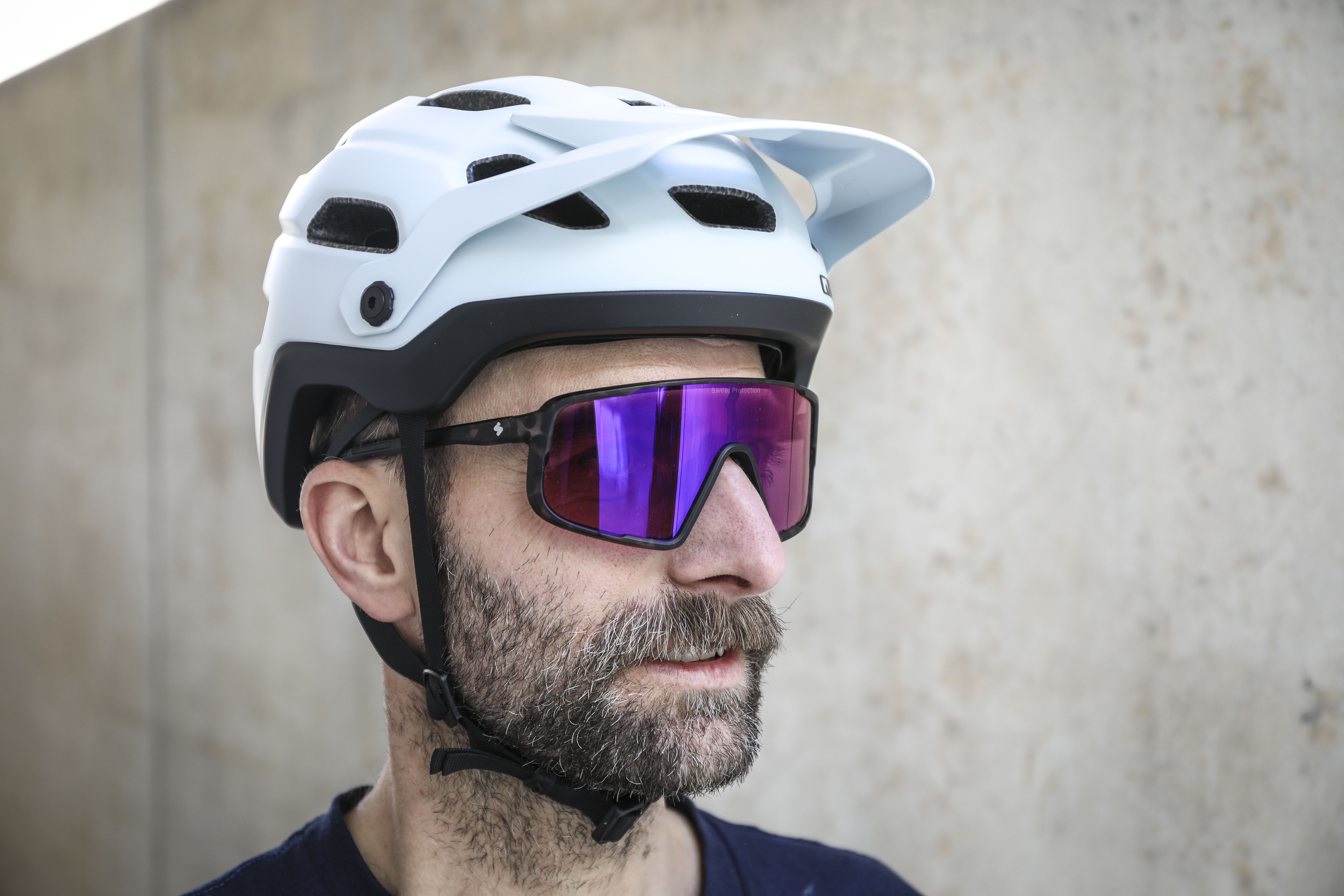 Test MTB-Helme: Giro Source Mips - durchdachter Trail-Schutz | BIKE