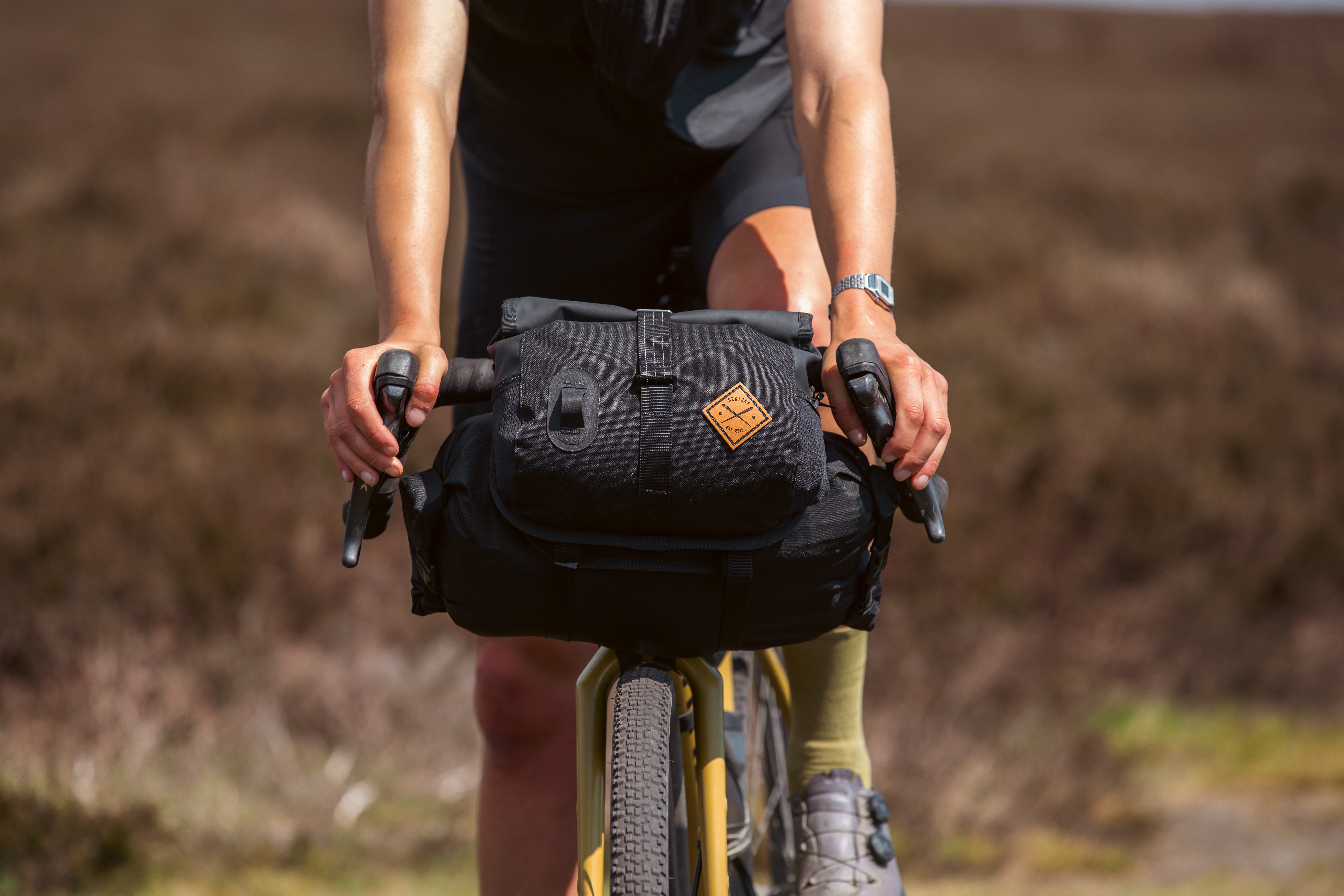 Restrap Bar-Bag-Kollektion: 5 Lenkertaschen mit vielen Updates | BIKE