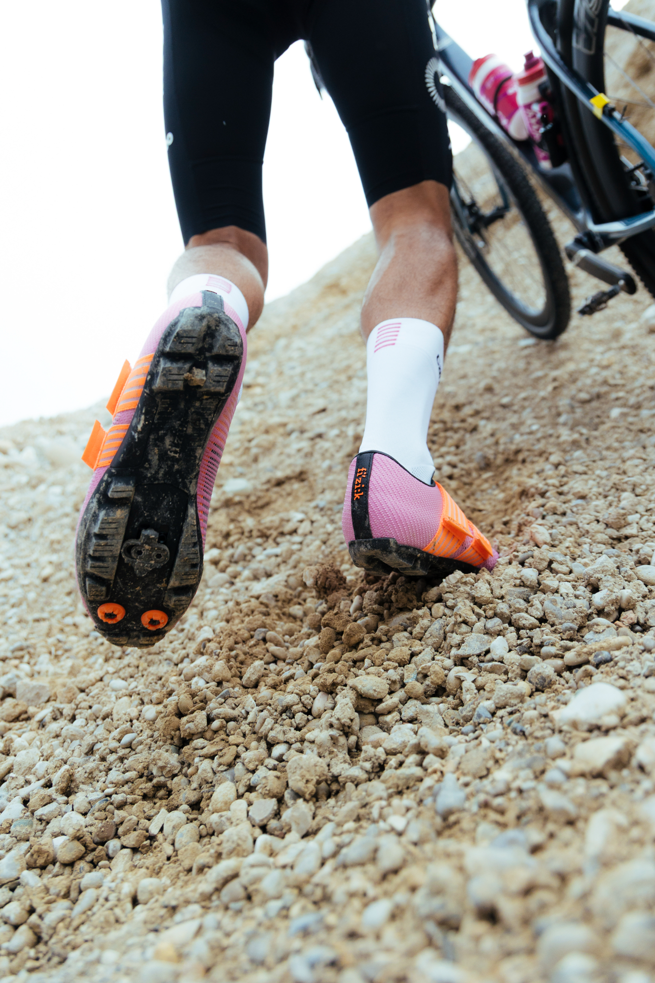 Fizik Herren Vento Powerstrap Aeroweave Carbon-Rennschuh – Leicht, Atmungsaktiv, Carbon-Sohle