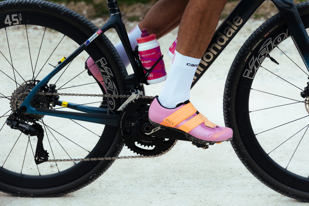Fizik Vento Powerstrap Aeroweave X: Leichter Schuh für schnelle