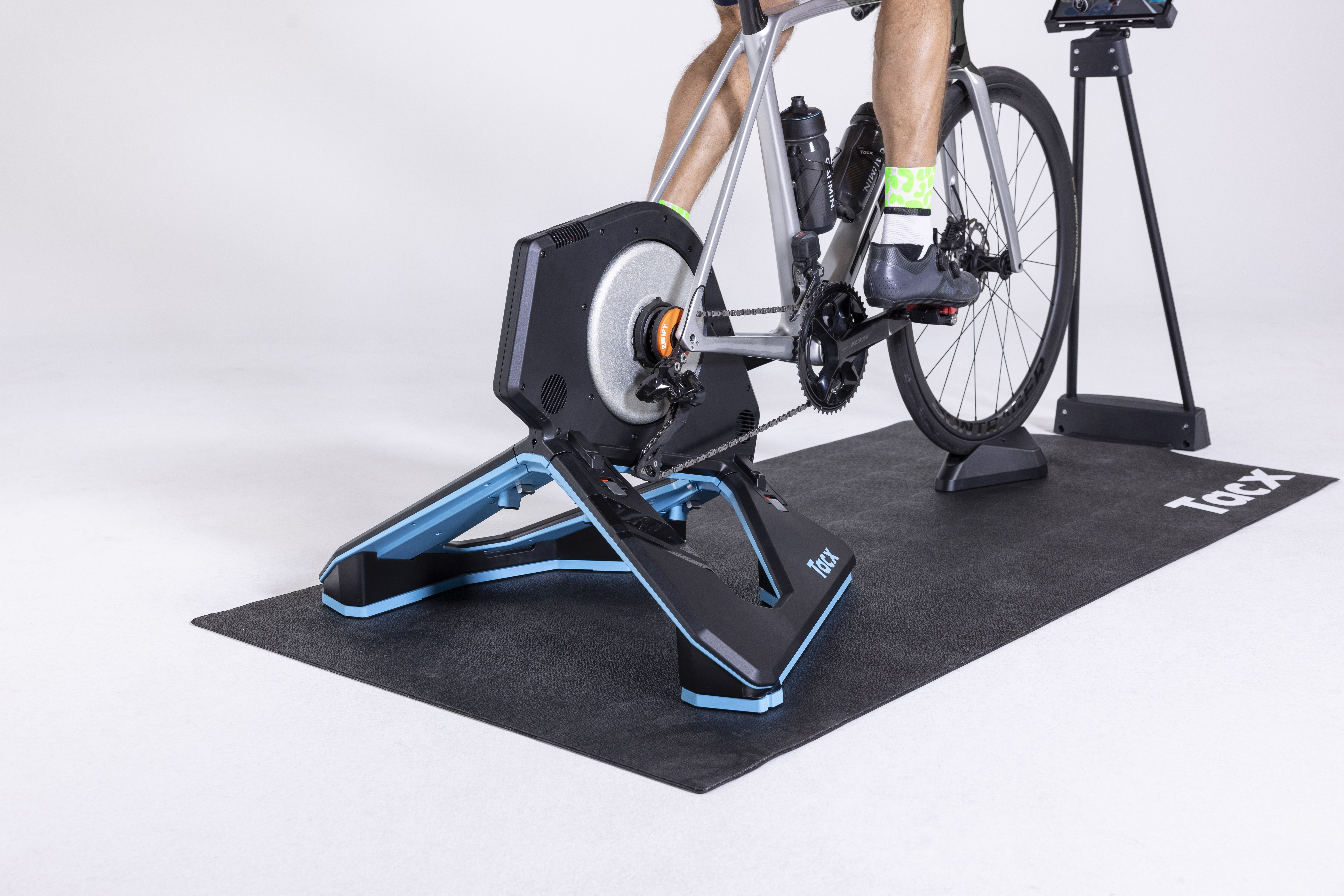 New features for Tacx NEO 2T and 3M Smart-Trainer | BIKE