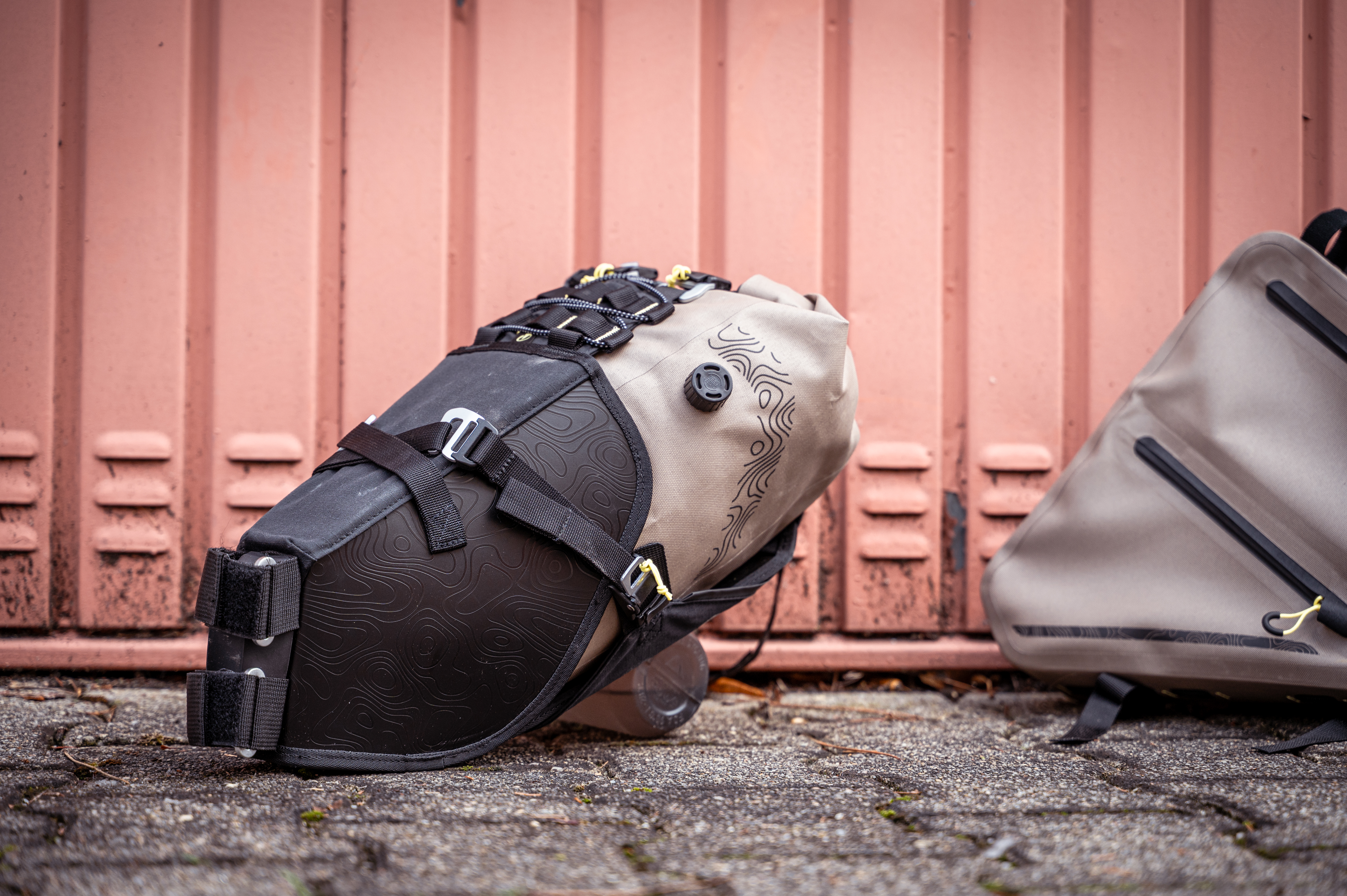 hyperlite mountain gear backpack Hyperlite Mountain Gear Aero 28 Ultralight Fastpacking Pack