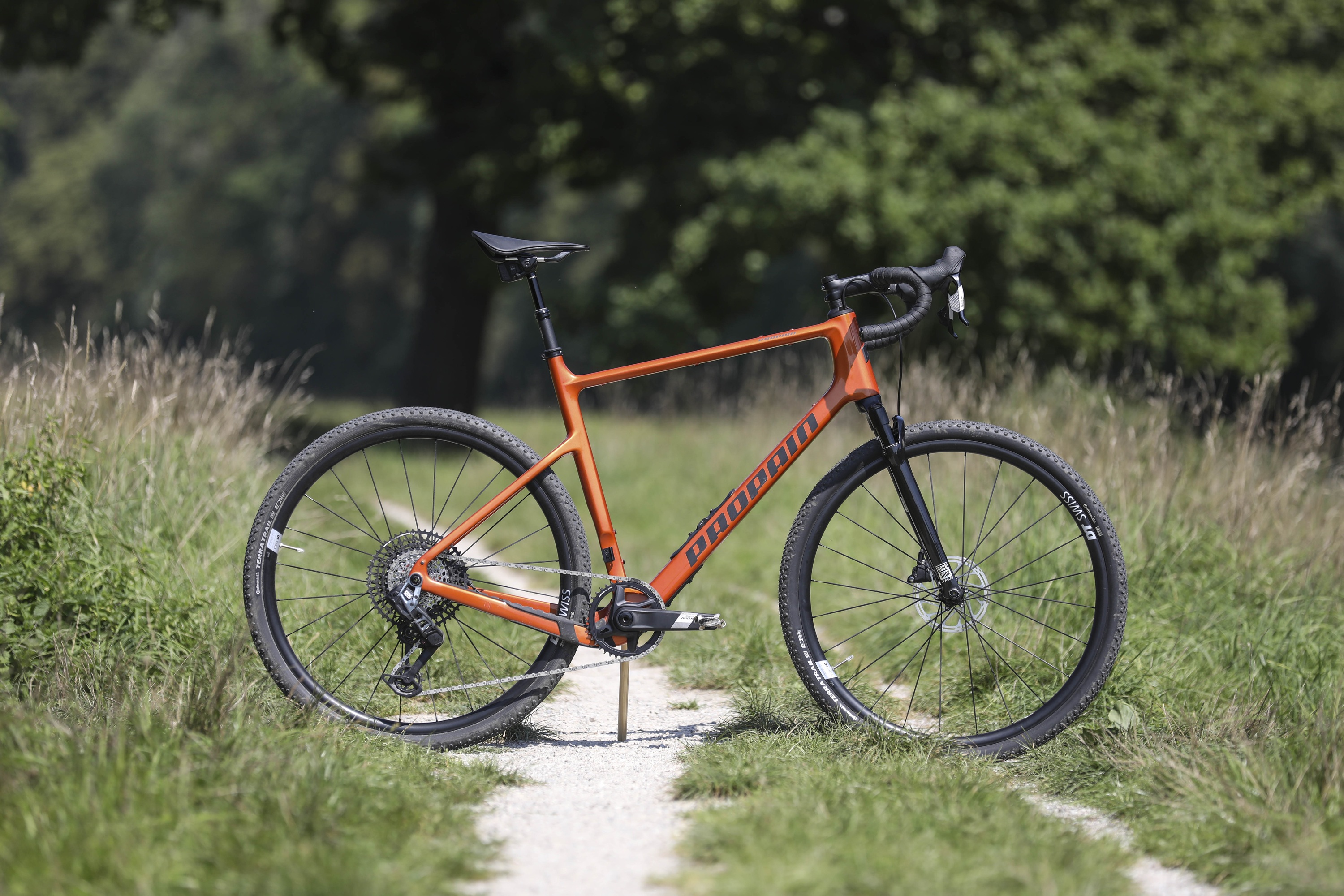 flaschenhalter für rennrad Rhinowalk Flaschenhalter und Taschenstabilisator für Rennrad und Grave –  radzeug.de main image 0