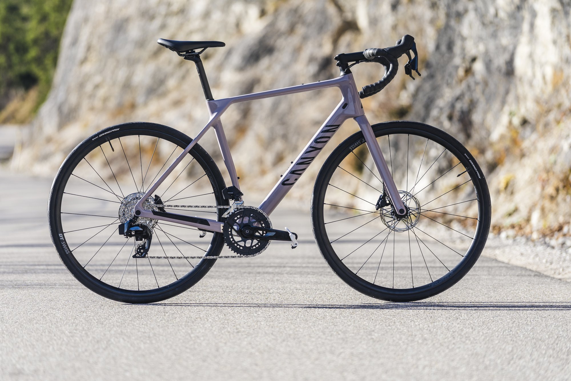 Canyon Endurace CF 7 AXS on test: affordable electric shifting | TOUR