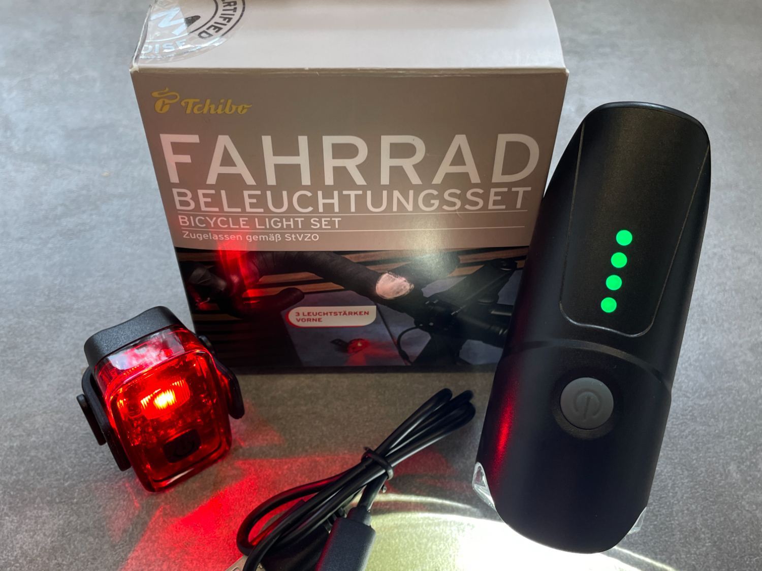 Licht, Pumpe & Flasche von Tchibo im BIKE-Check | BIKE