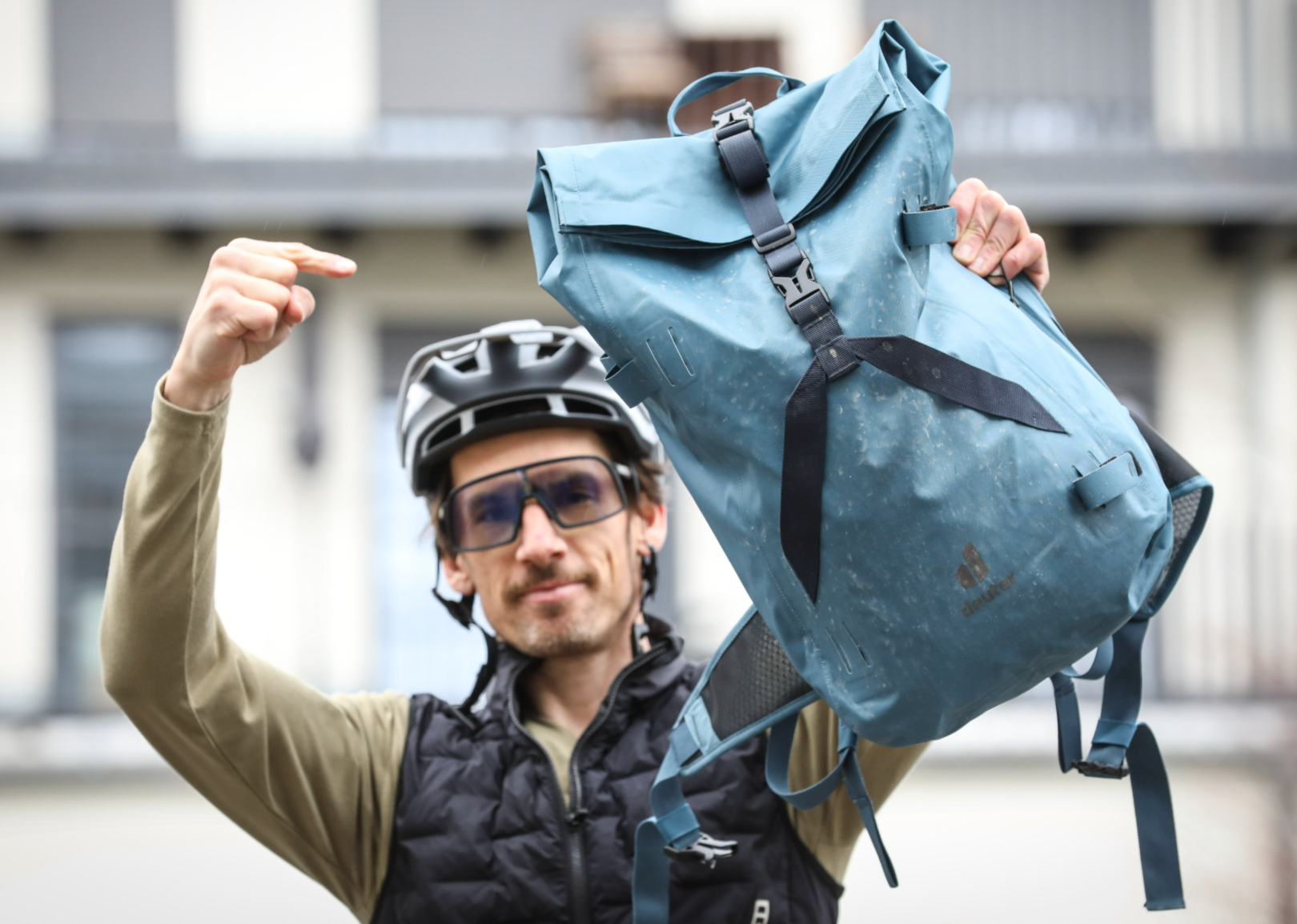 best deuter backpack for cycling Expensive but test winner: Deuter Amager 25+5 backpack