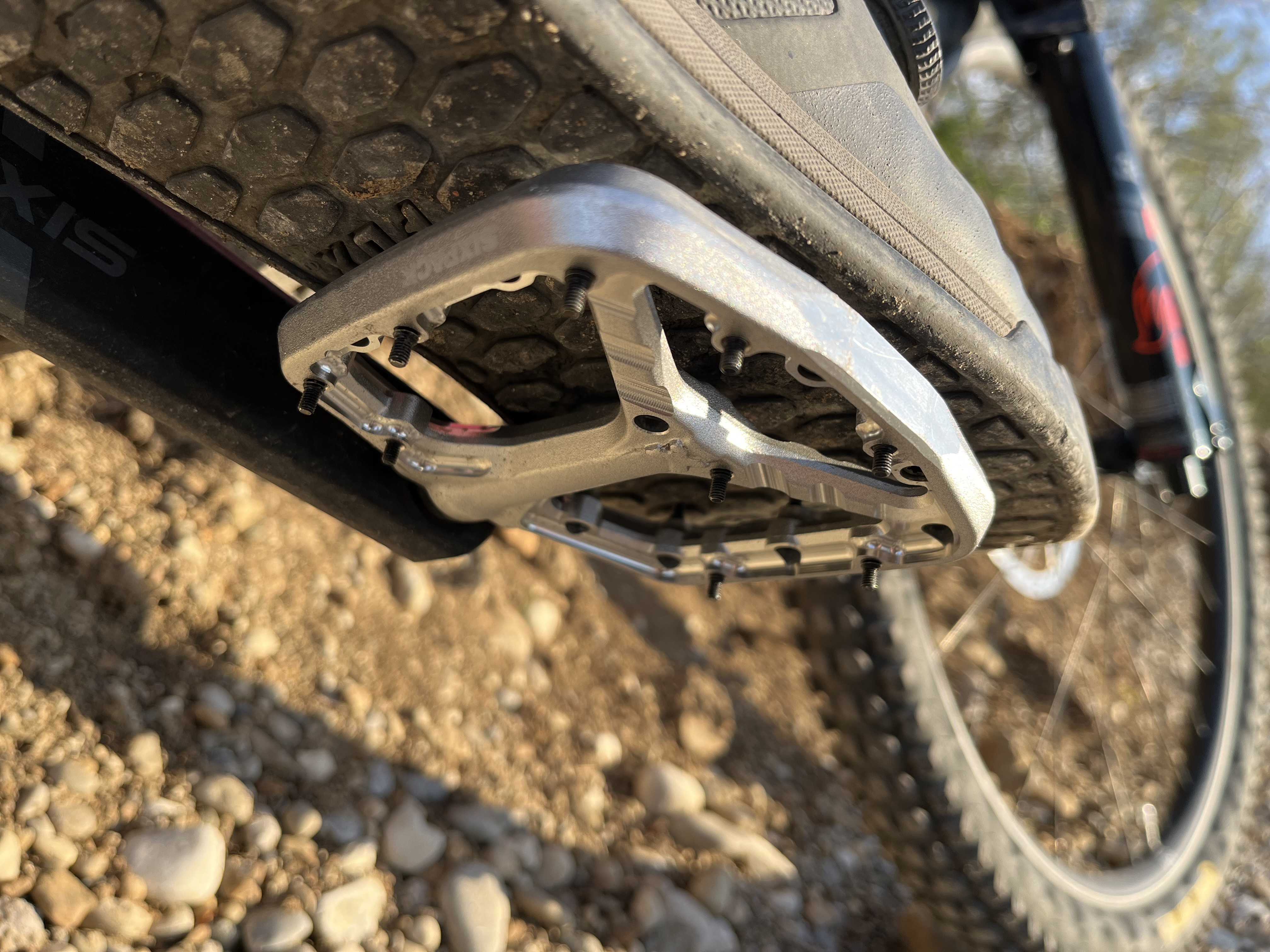 MTB pedal - test: Sixpack Racing Millenium 4.0 Pro flat pedal | BIKE