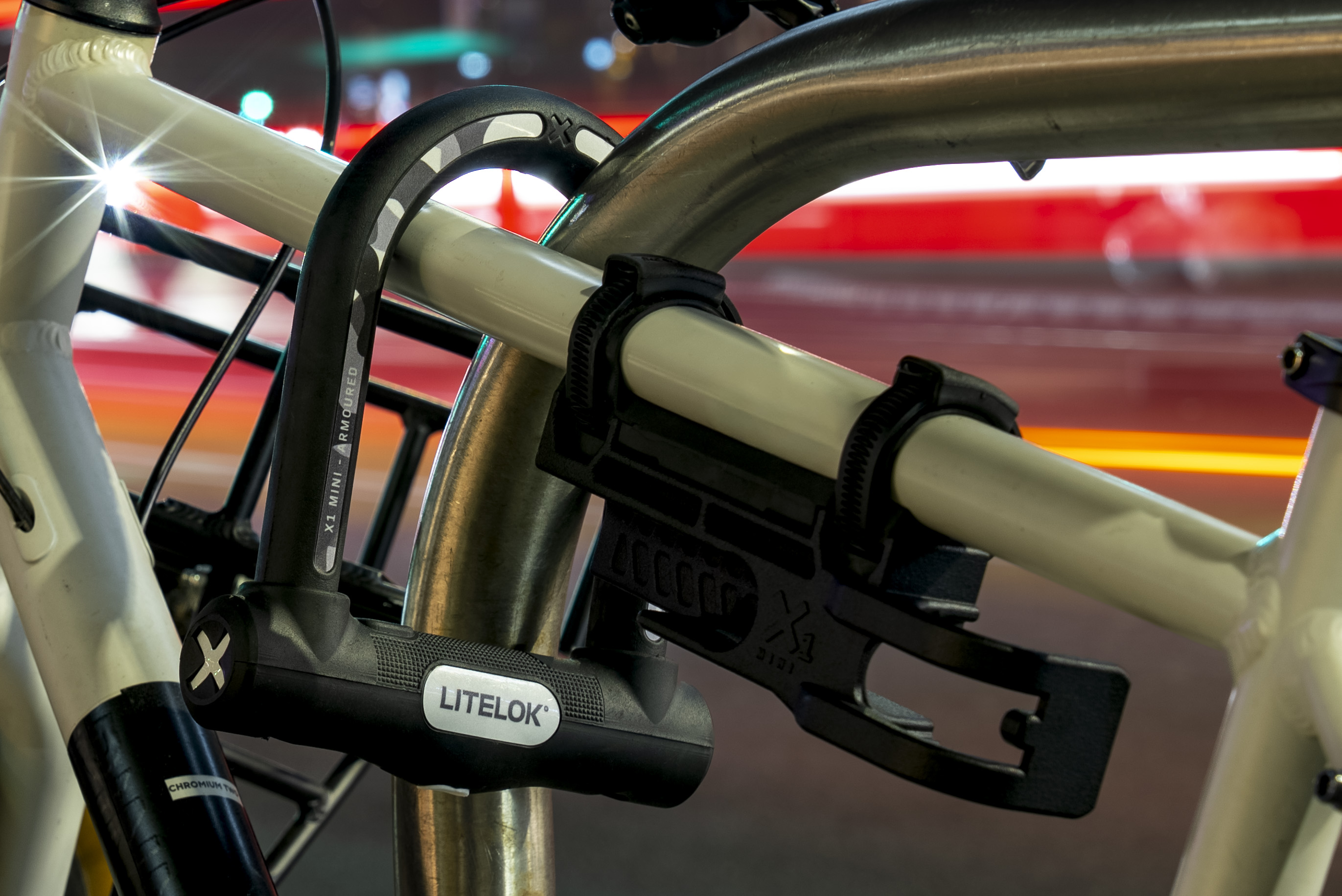 ortlieb fahrradtaschen outlet Fahrradtasche & Rucksack Vario PS PLUS kaufen Kinderhelm Alpina Ximo 2 nocategory Variante:Mit Ausschnitt für die Toniebox