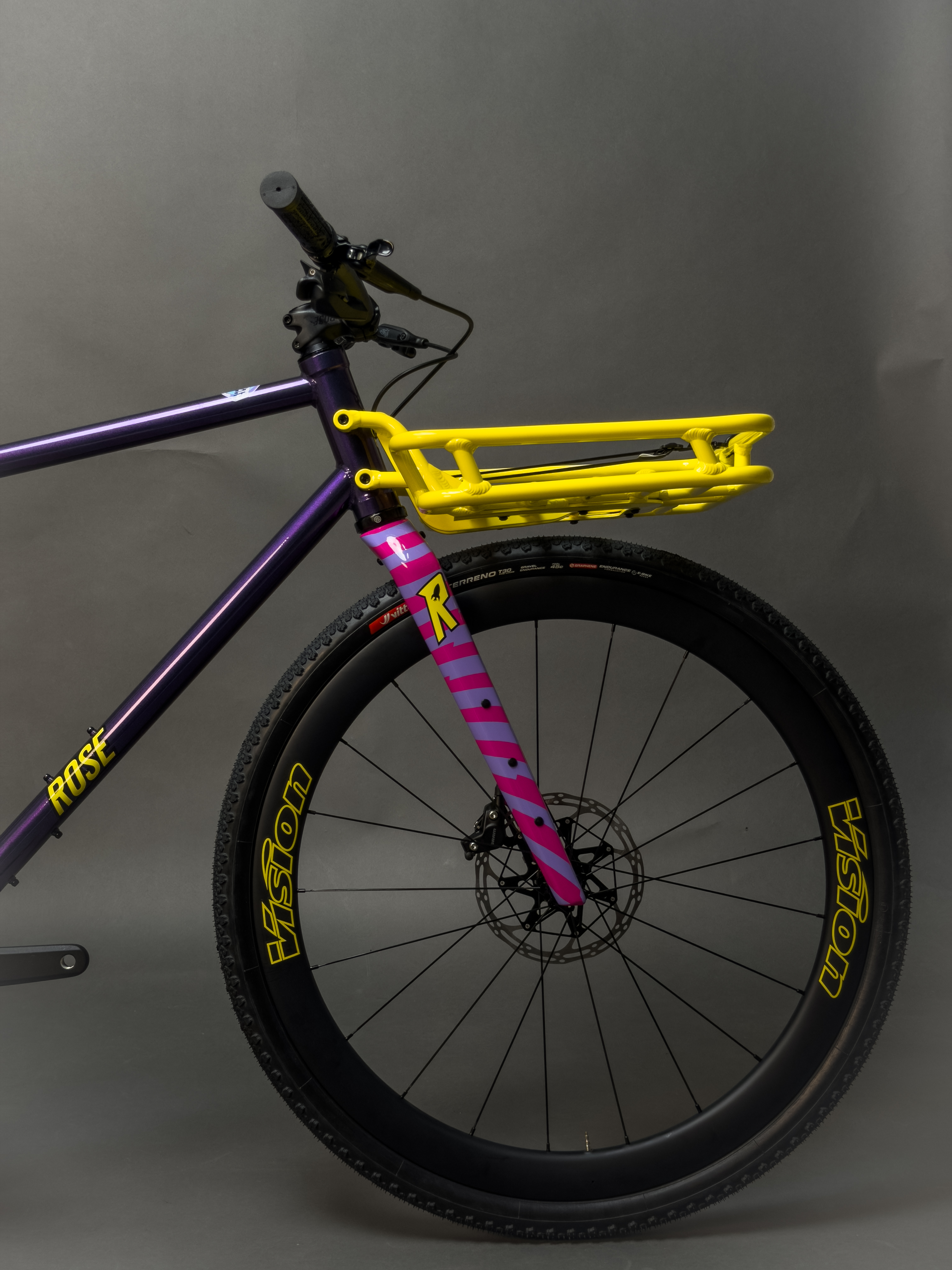 Rose Hobo "Rockets Edition": With flatbar gravel bike to the Giro | BIKE