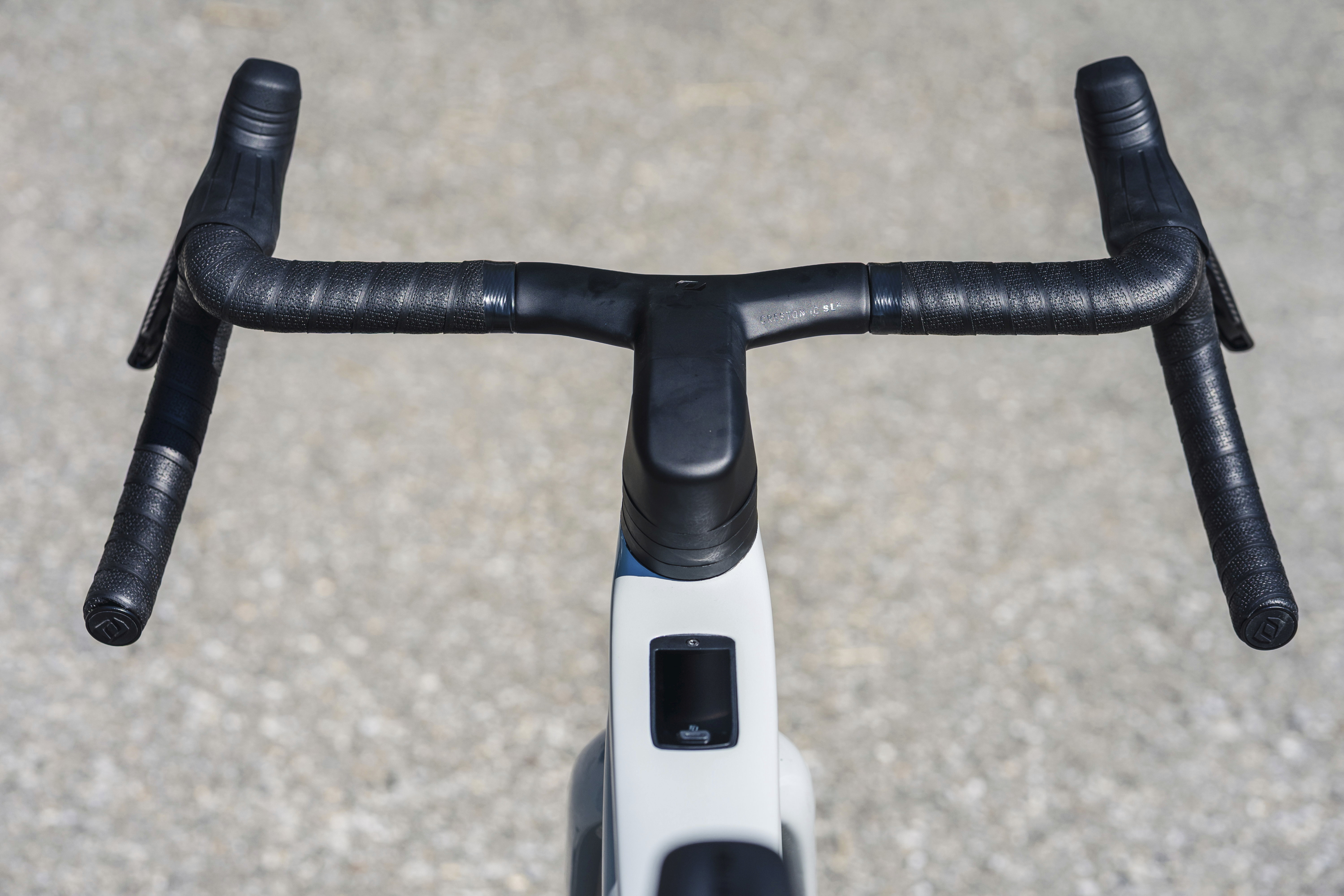 sattelstütze 25 6 mm 26.6 Post,Sattelstütze 4 Schwarz,Sattelstütze 25Mm,25,4*300 Fahrrad Aumlegierung Fahrradsattel Mouta Rennrad Rohr Stoßfest( Schwarz) sattelstütze 25mm 400mm,sat 26.6 sattelstütze Sport & Freizeit Mizijia Schutz für Sattelstütze,Sattelstütze box brake light switch Groesse:Grösse 6 (8-10 Jahre)