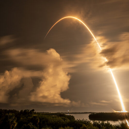SpaceX Falcon 9: The Triumph of a "Dumb" Reuse Strategy