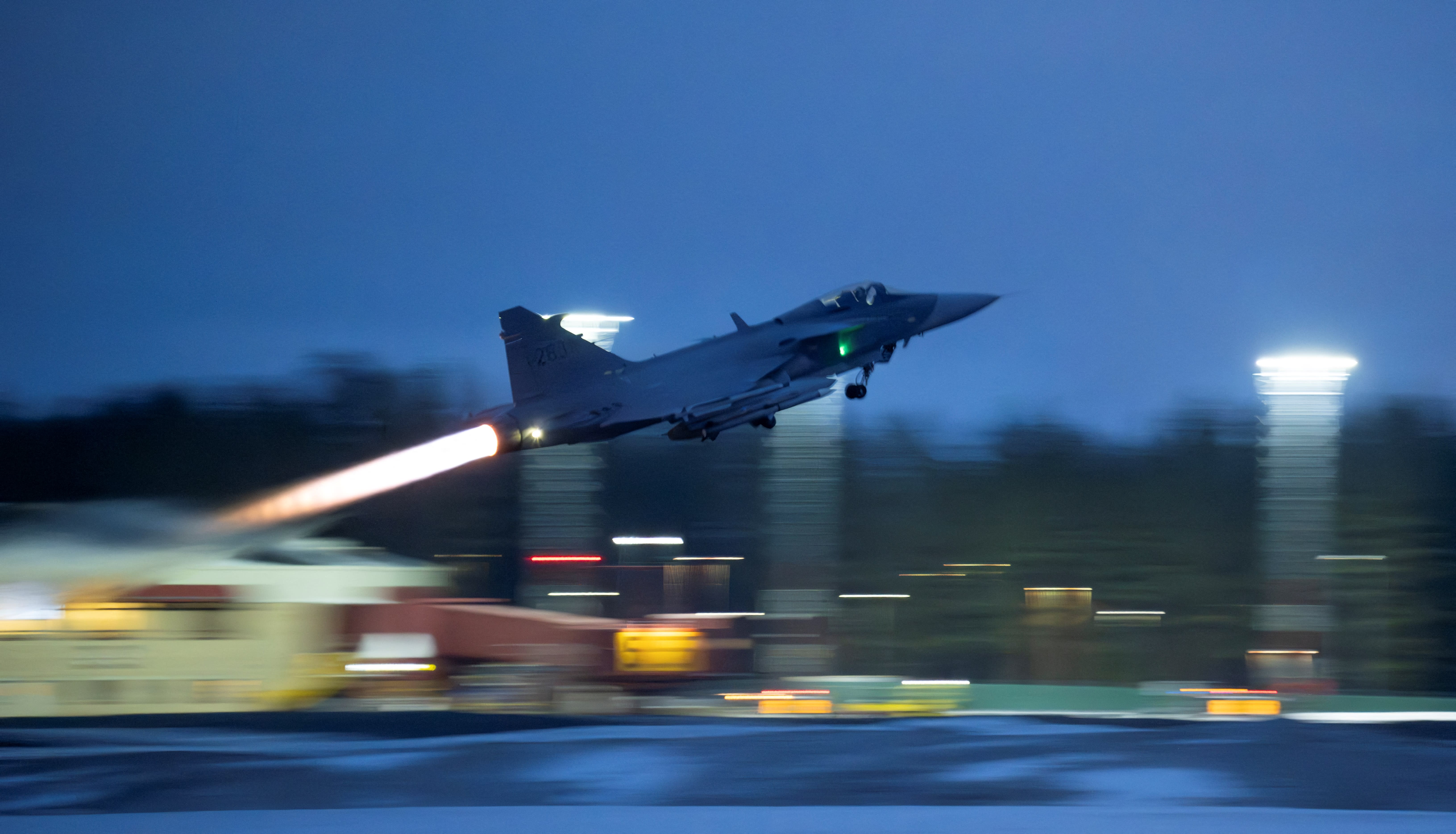 Cover Image for Thailand's Strategic Tech Leap: The Gripen Deal and Its Implications