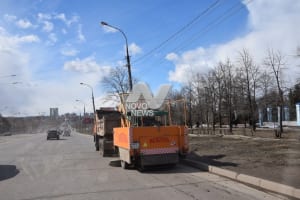 Улицы Ульяновска очищают от грязи и пыли