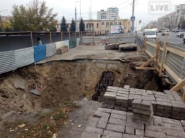 Улица Минаева уходит под землю