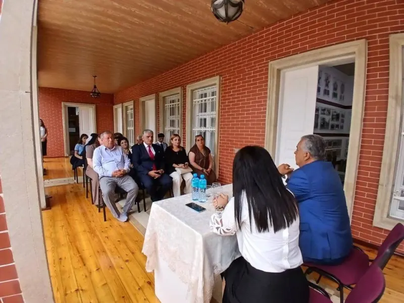 Eventdə çəkilmiş şəkil.