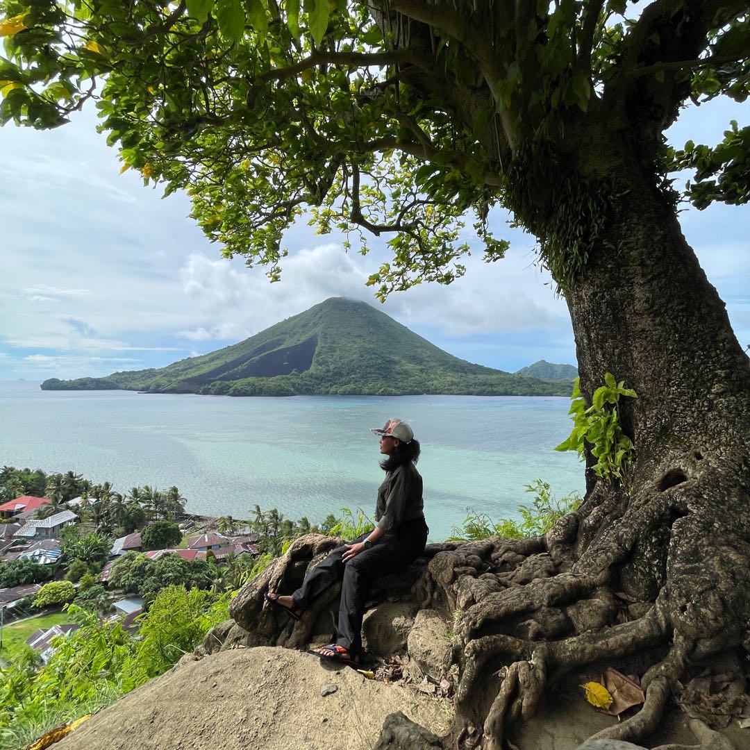 Pohon Sejuta Umat - Banda Neira