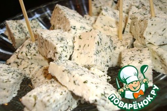 Рецепт: Мягкий домашний сыр с укропом