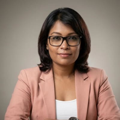 Rakhee Dhar