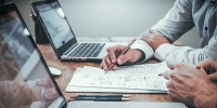 Названы самые перспективные профессии 2019 года в России - ОТВ