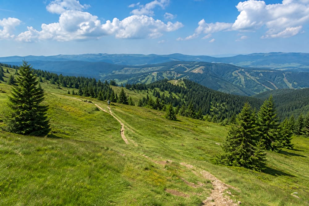 Туризмът в Родопите 2026 — възможност или риск за местните цени?