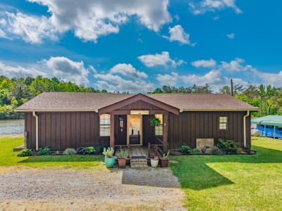 22236 HWY 32 Oakland, MS 38948