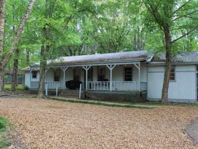 23206 HWY 310 Como, MS 38619