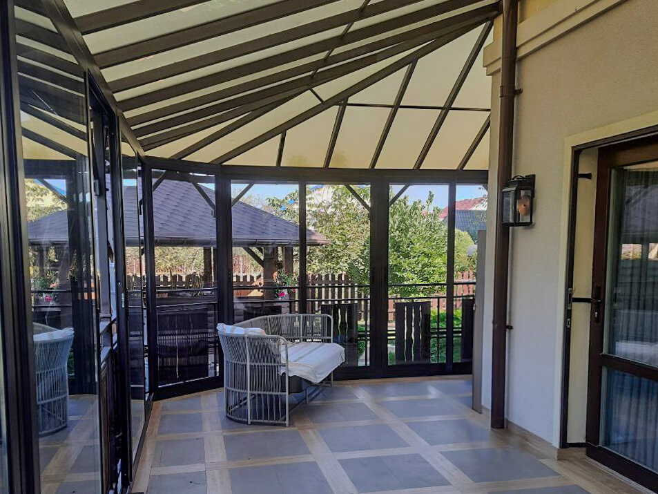 Outdoor Kitchen and Lounge Area