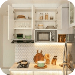 Kitchen & Dining