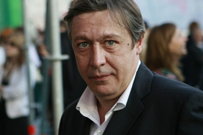 Mihail-Efremov-biografiya-lichnaya-zhizn-semya-zhena-deti-foto