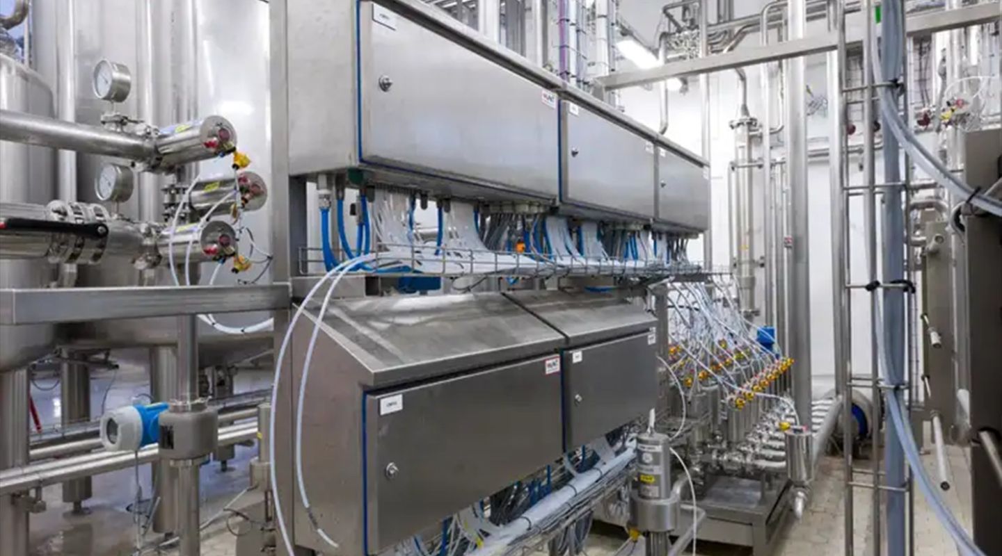 hygienic packaging design, food safety standards, stainless steel equipment