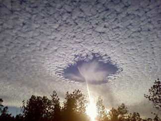 billederhaarp-hole-in-sky2