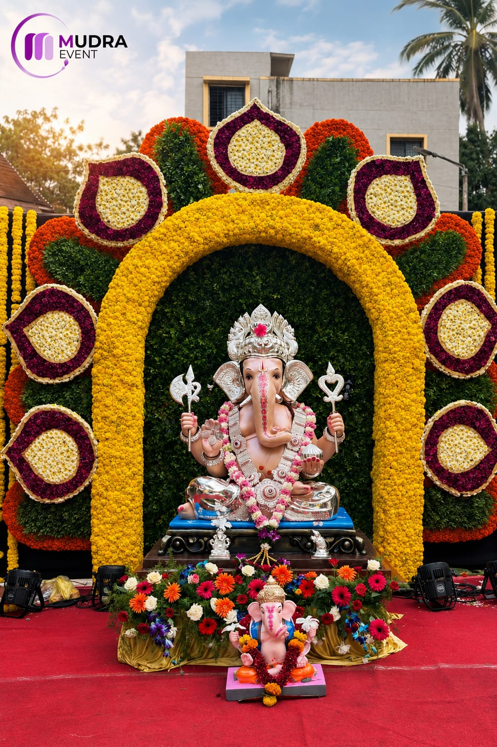 Grand Marigold Floral Arch Ganpati Decoration