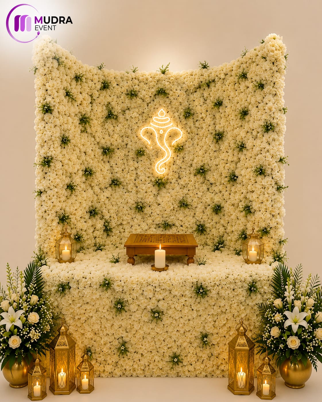Premium White Floral Ganpati Decoration