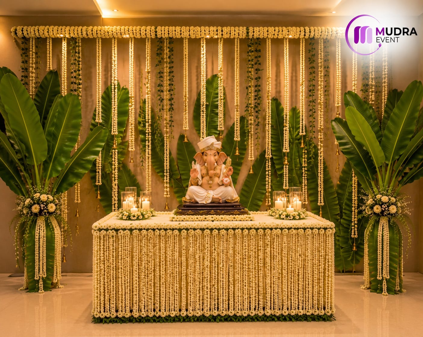 Traditional White Floral Ganpati Decoration