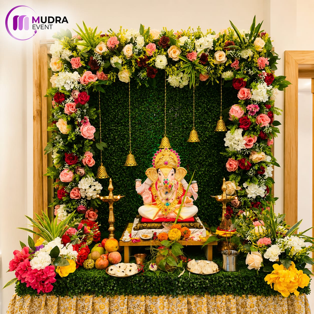 Royal Green Garden Ganpati Decoration