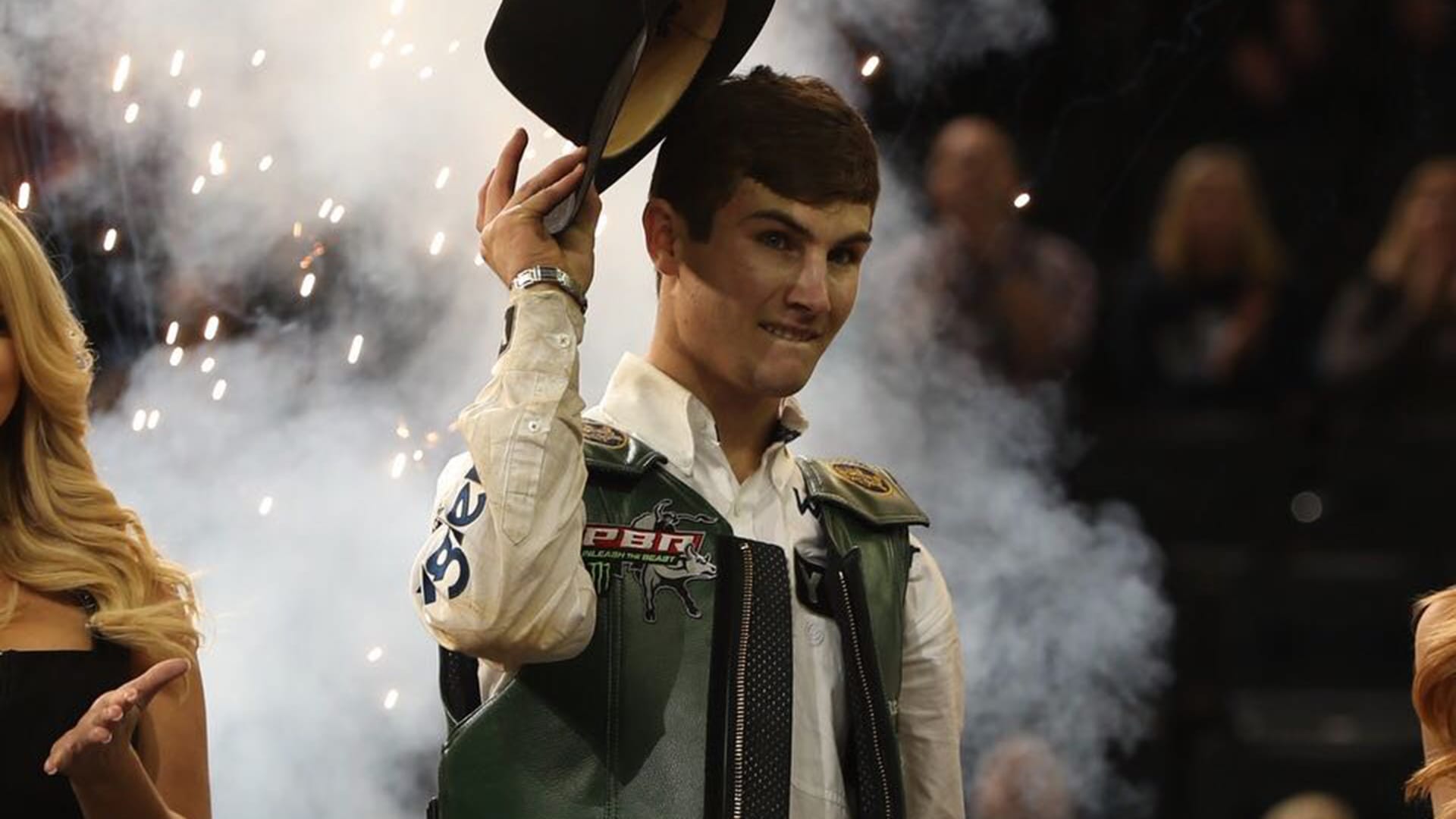 2017 PBR World Champion Lockwood wins Monster Energy Buck Off at The Garden