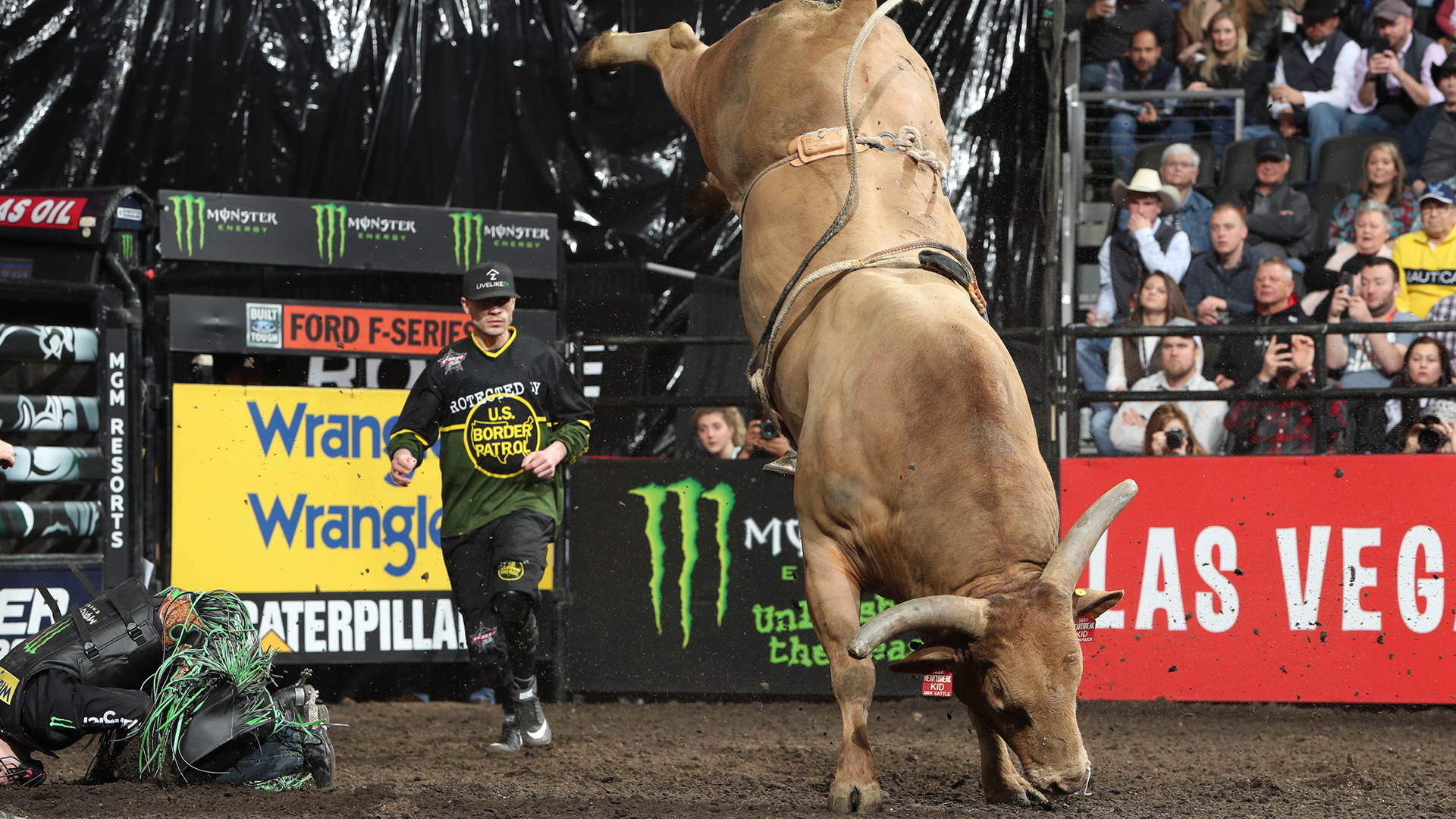 Heartbreak Kid posts 30th consecutive buckoff