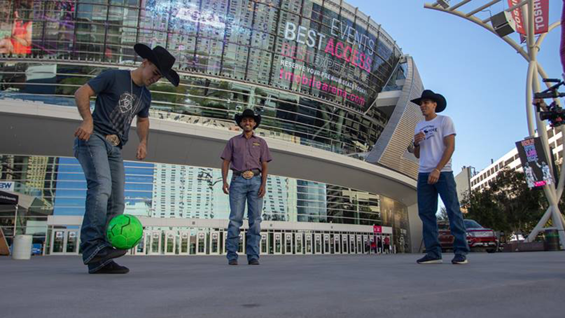 Leme building small soccer field in Texas