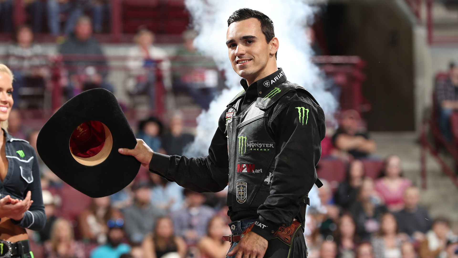 Leme extends lead atop world rankings with 15/15 Bucking Battle win in Columbus