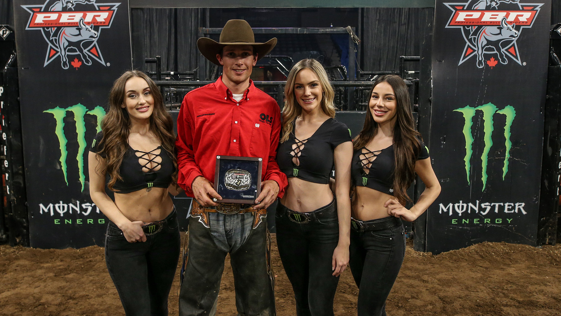 Parsonage reclaims No. 1 ranking in Canada with win in Halifax