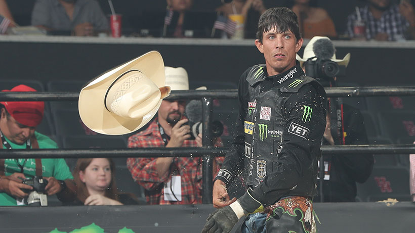Mauney avoids serious injury and expects to be back for Anaheim