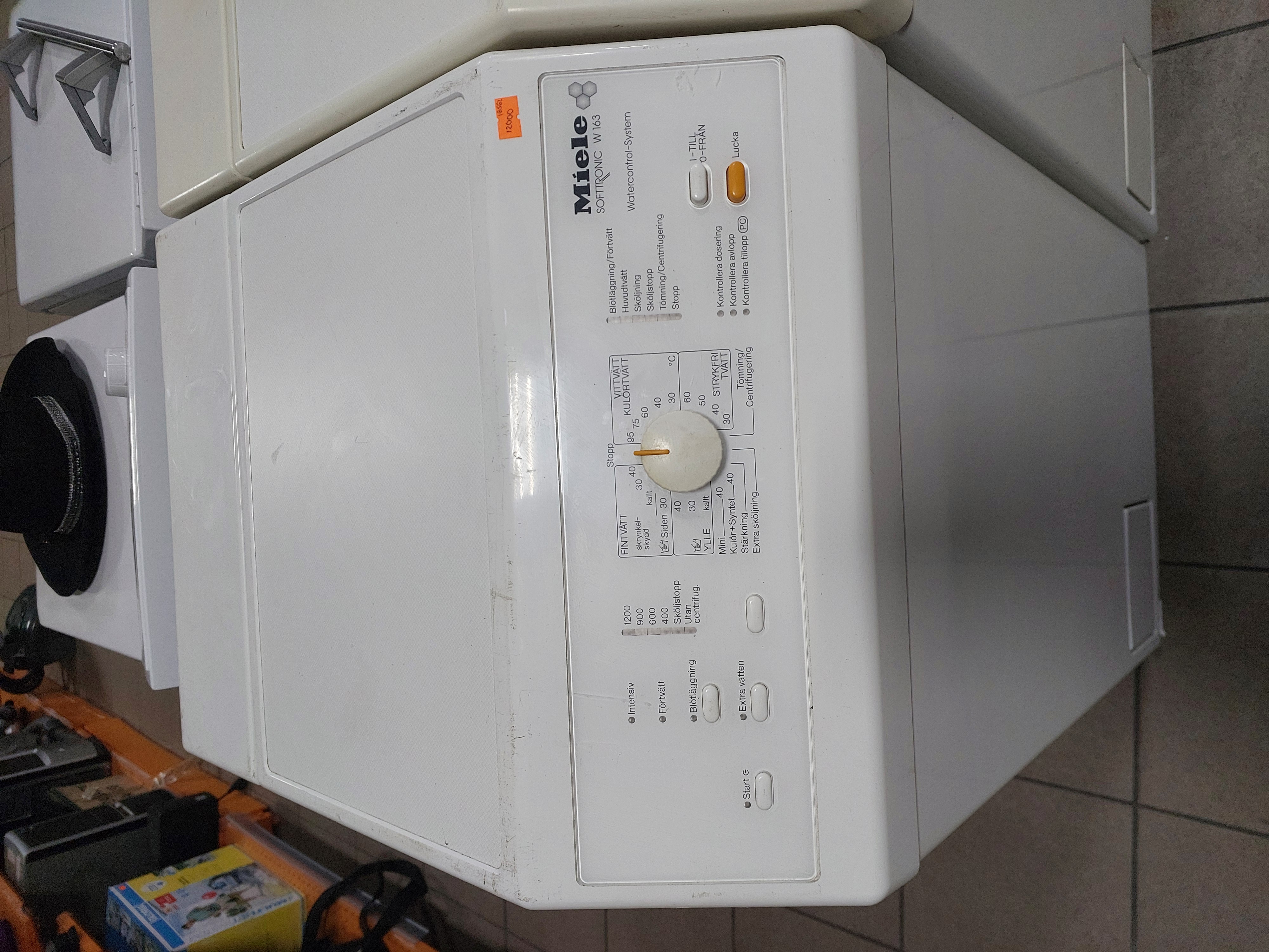 Пральна машина Miele SoftTronic W163