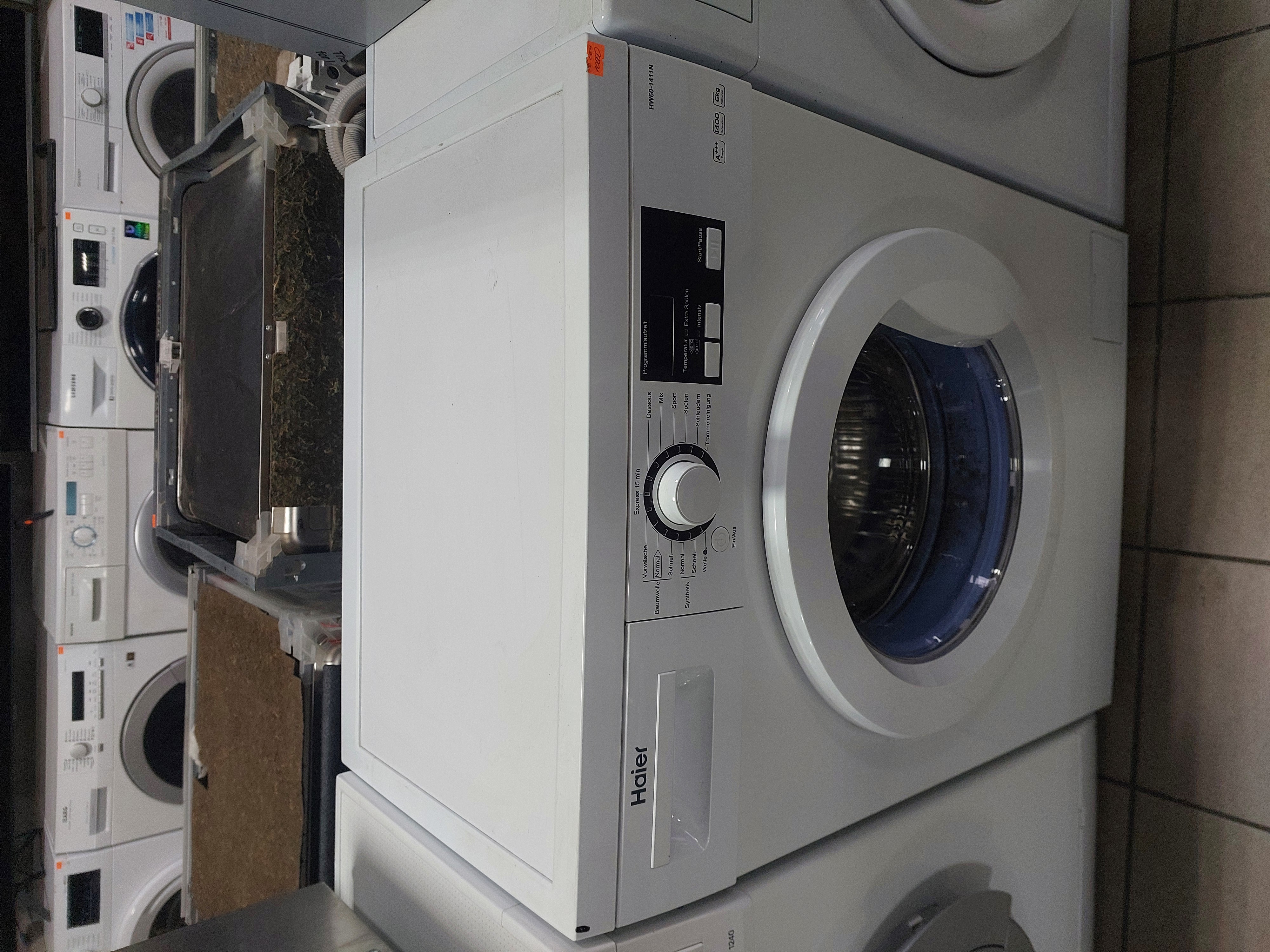 Пральна машина Haier HW60-1411N