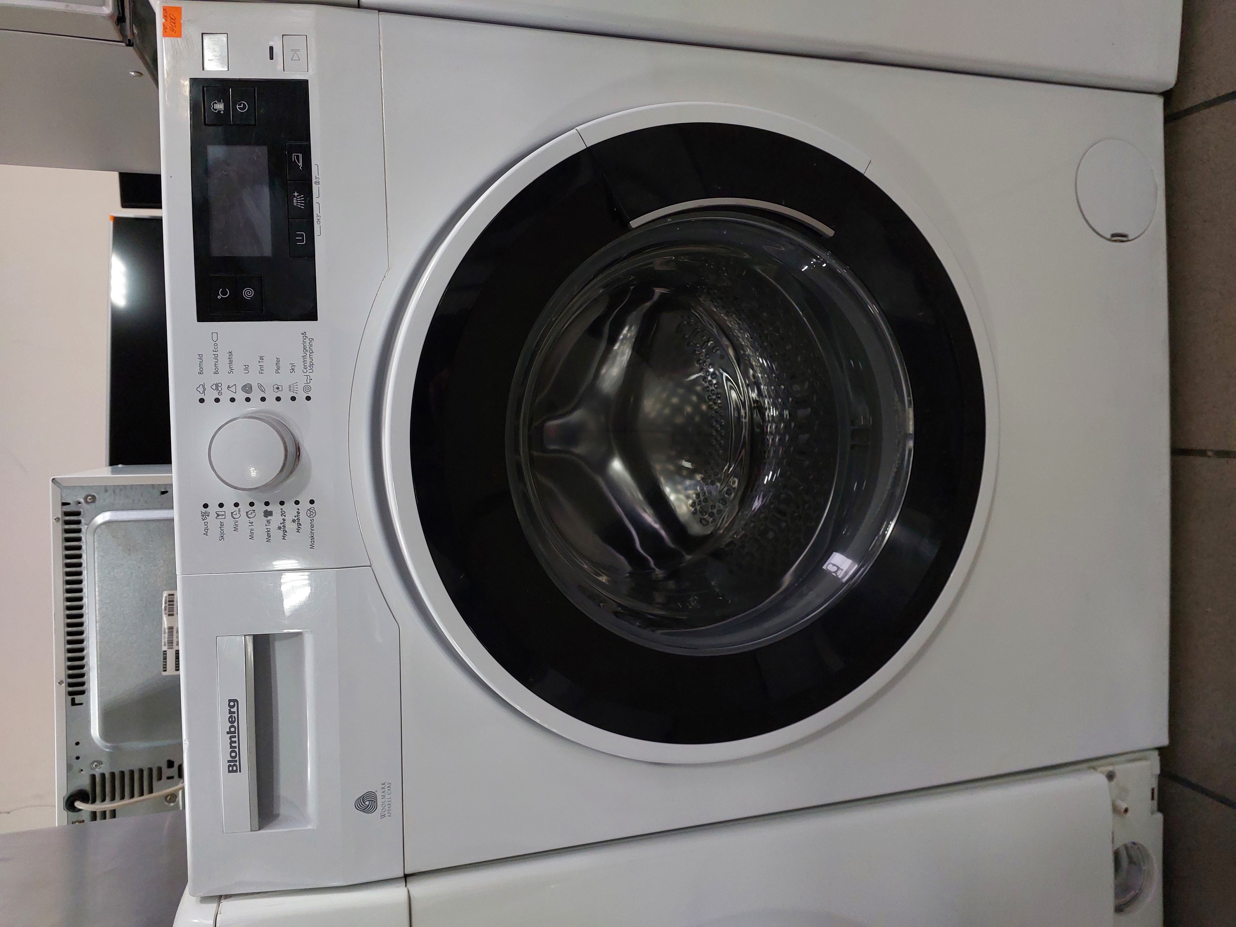 Пральна машина Blomberg